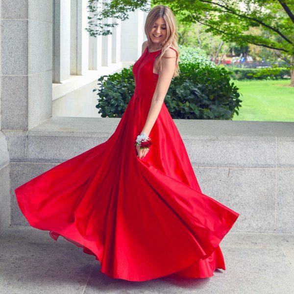 Κόκκινο φόρεμα μακρύ